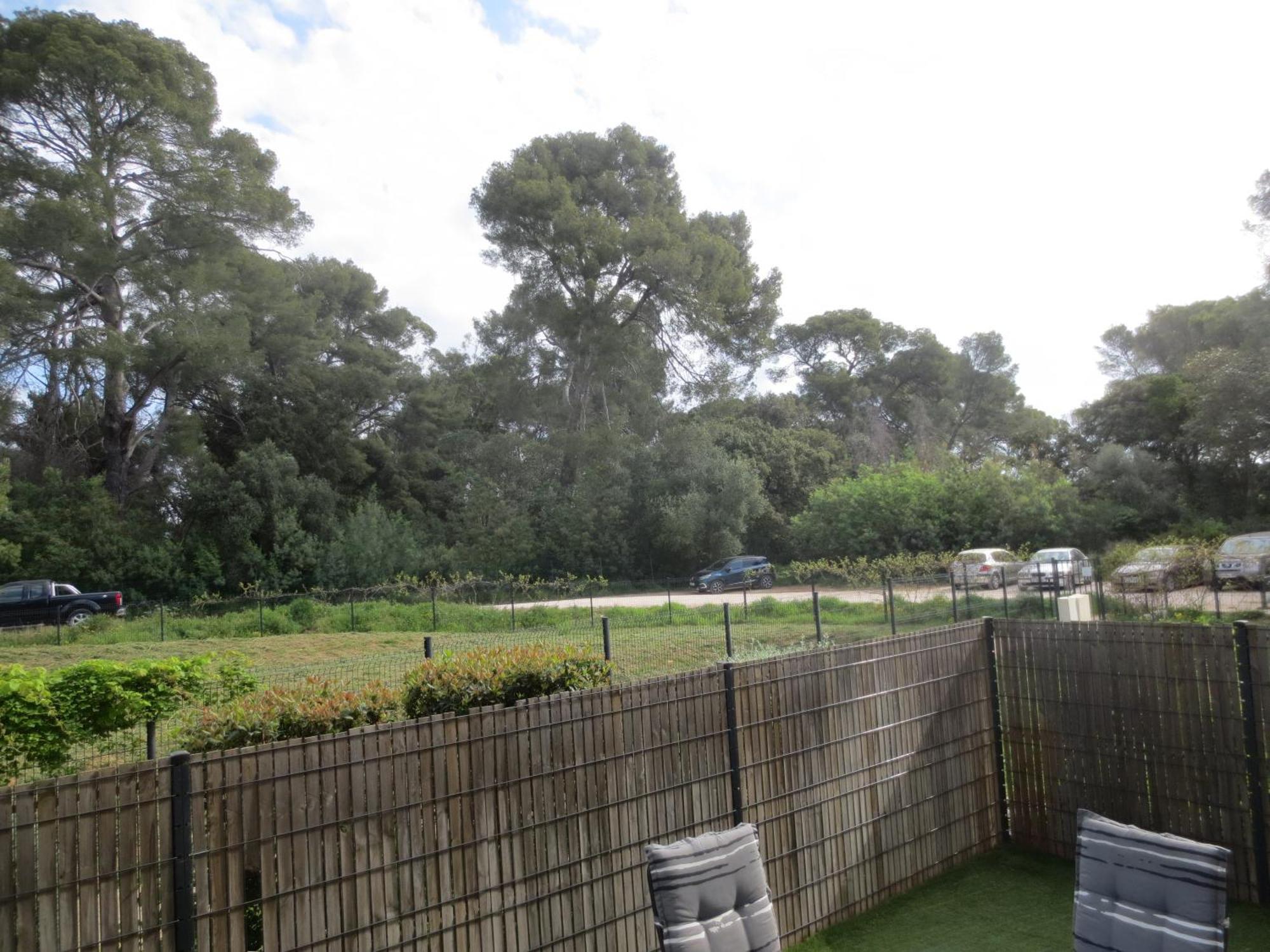 Appartamento Rez De Jardin T3 Recent Et Calme Au Nouvelles Terres A La Londe Les Maures Esterno foto