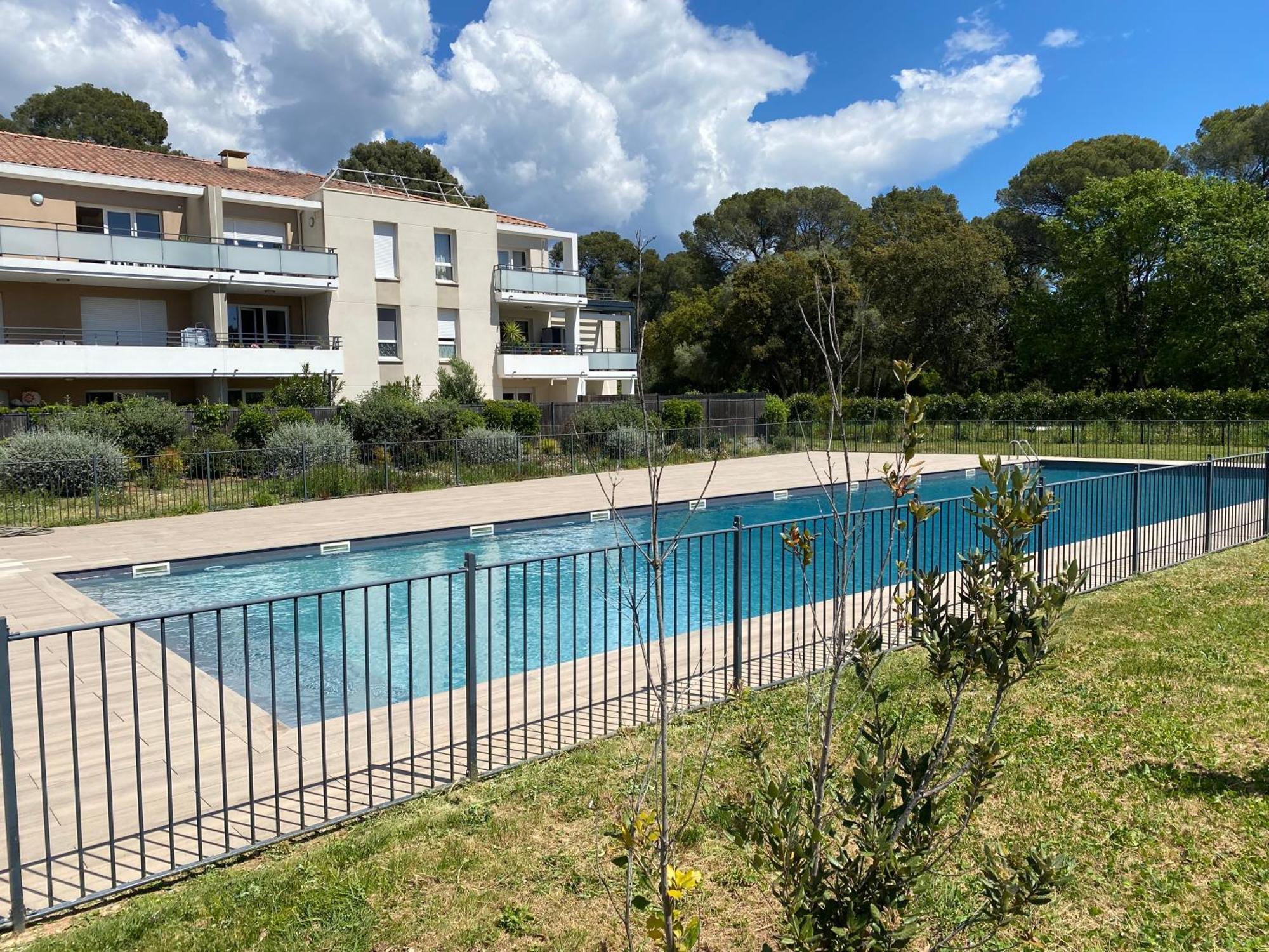 Appartamento Rez De Jardin T3 Recent Et Calme Au Nouvelles Terres A La Londe Les Maures Esterno foto